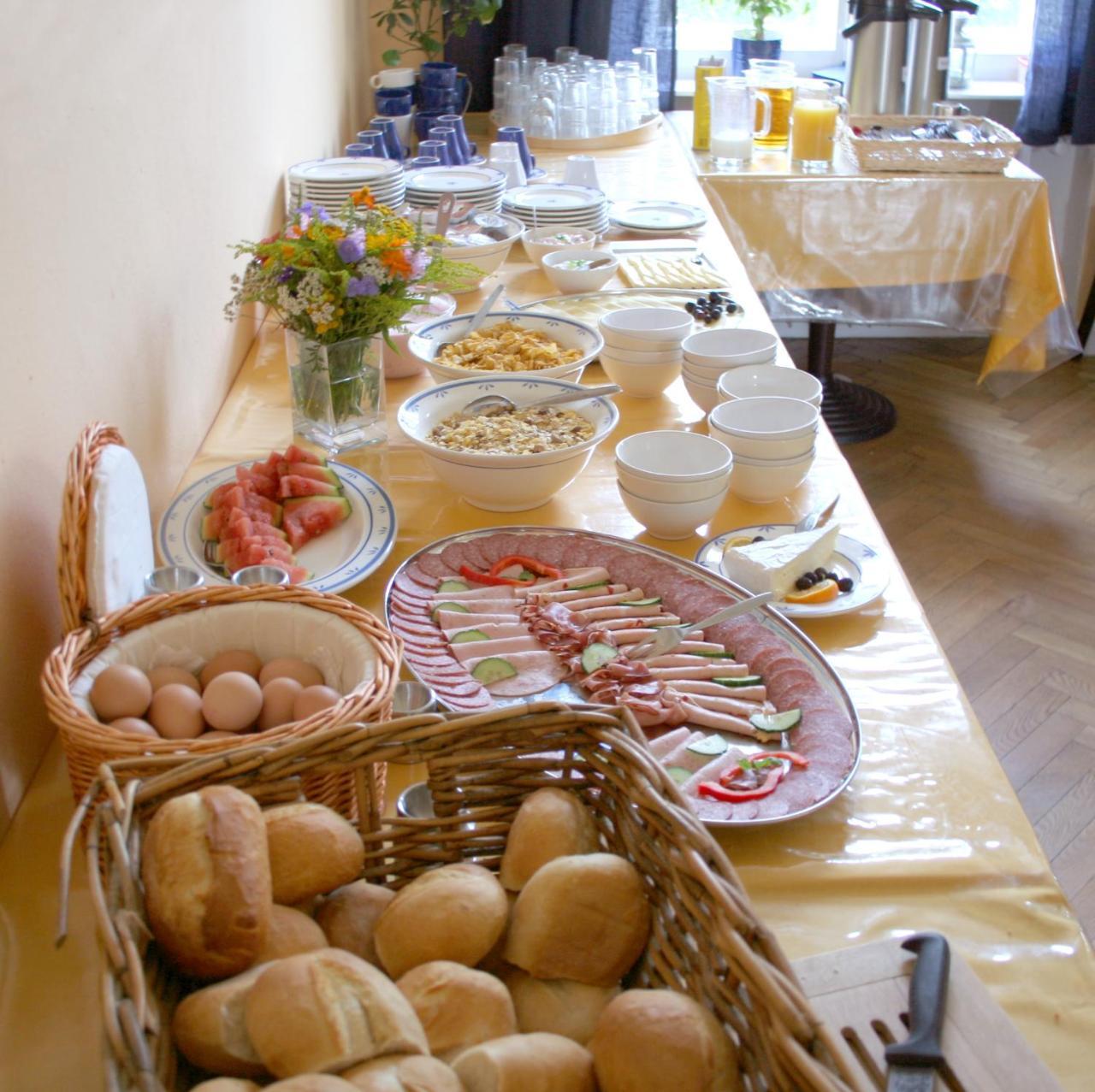 Familien- Und Freizeithotel Gutshaus Petkus エクステリア 写真